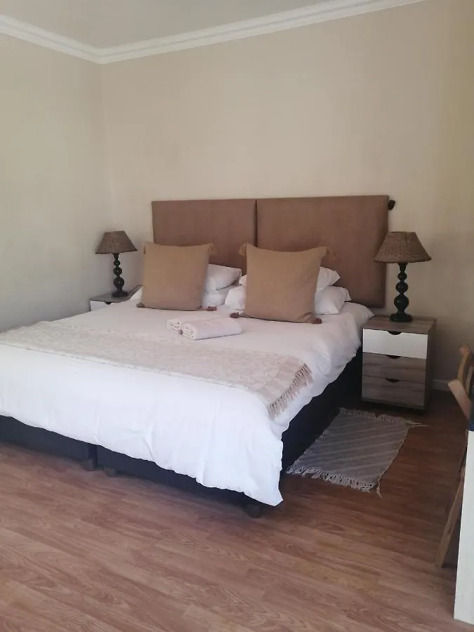 Jenvey House Selfcatering Apartments & Bnb Port Elizabeth