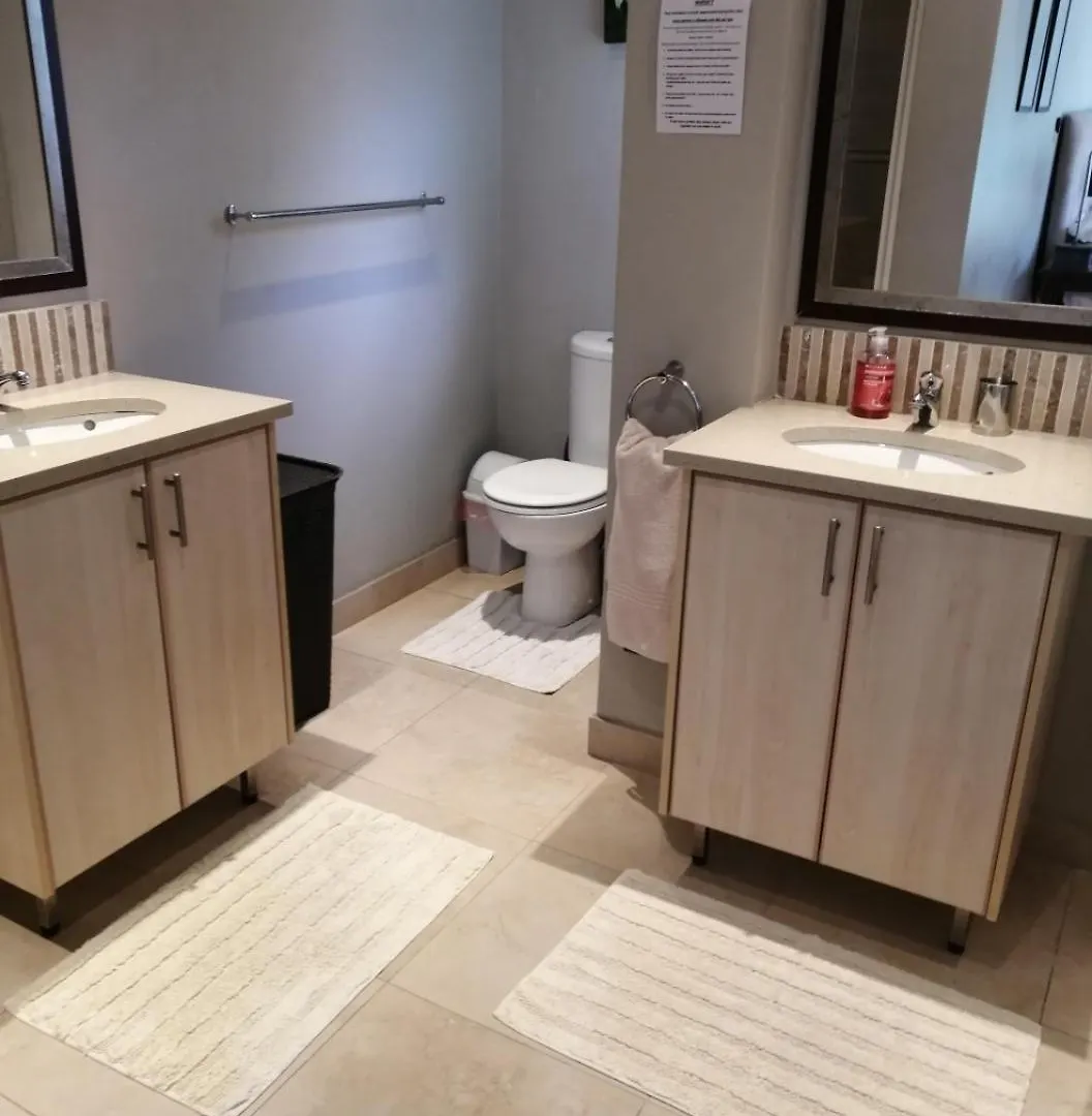 Jenvey House Selfcatering Apartments & Bnb Port Elizabeth 0*,  South Africa