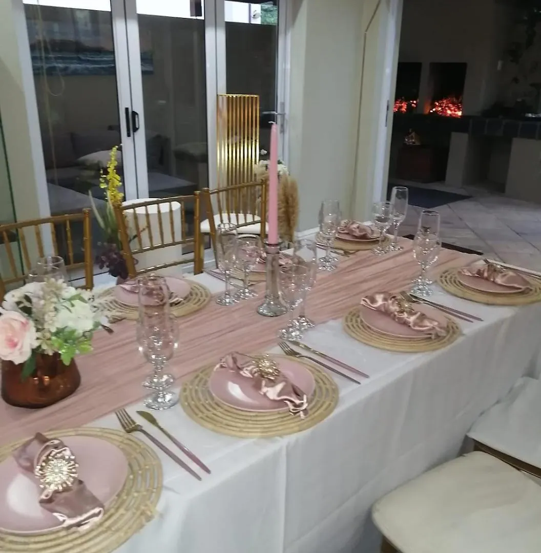 Jenvey House Selfcatering Apartments & Bnb Port Elizabeth